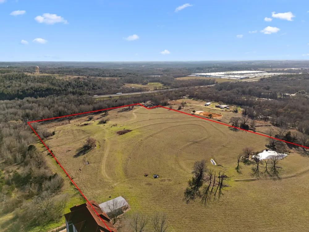 CR 472-Centennial Blvd Lindale, TX 75771