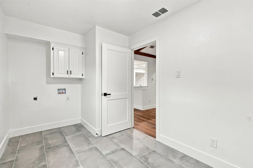 305 Bellmeade Drive Garland, TX 75040