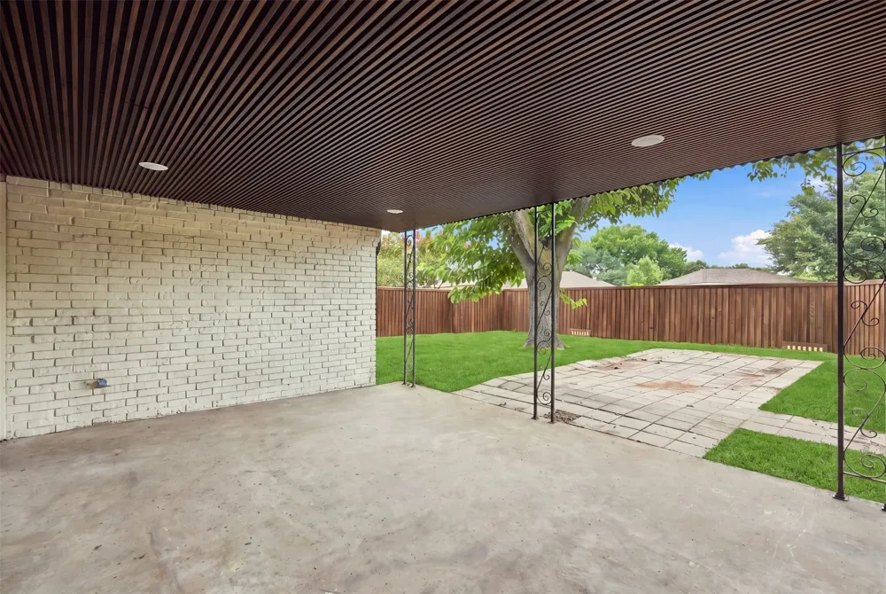 305 Bellmeade Drive Garland, TX 75040
