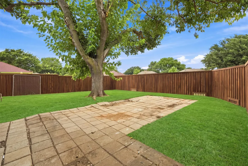 305 Bellmeade Drive Garland, TX 75040