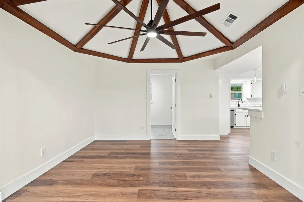 305 Bellmeade Drive Garland, TX 75040