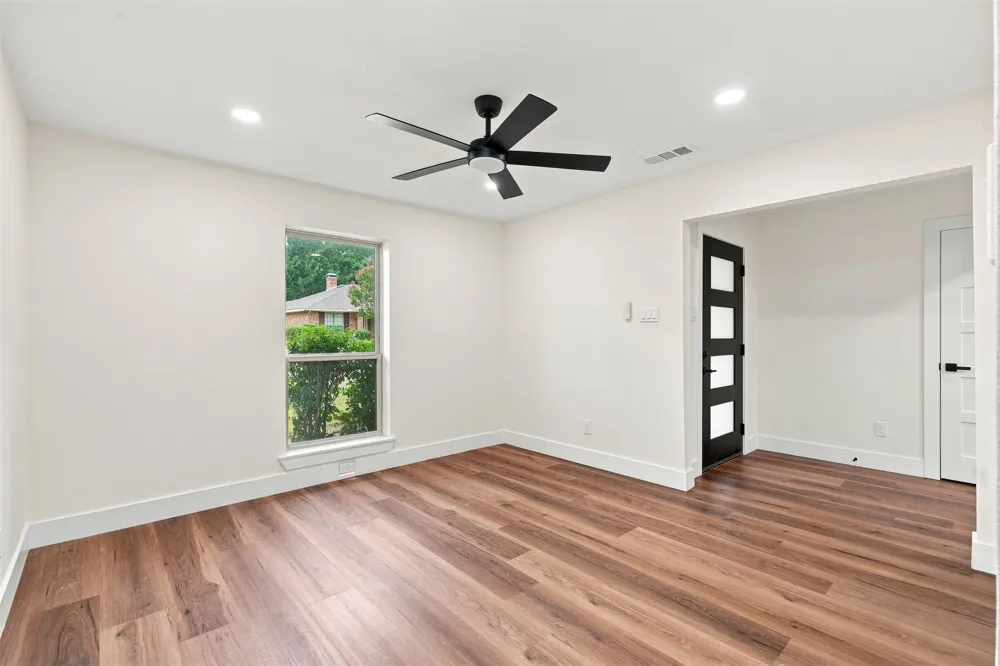 305 Bellmeade Drive Garland, TX 75040