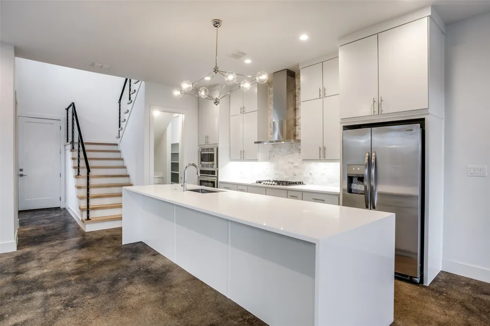 4715 Belmont Avenue Dallas, TX 75204