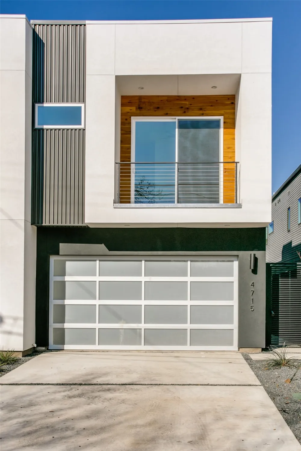 4715 Belmont Avenue Dallas, TX 75204