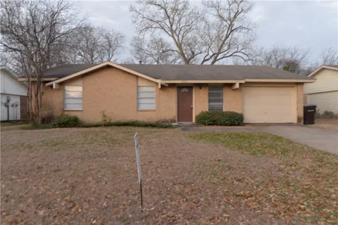 3437 Cherrywood Lane