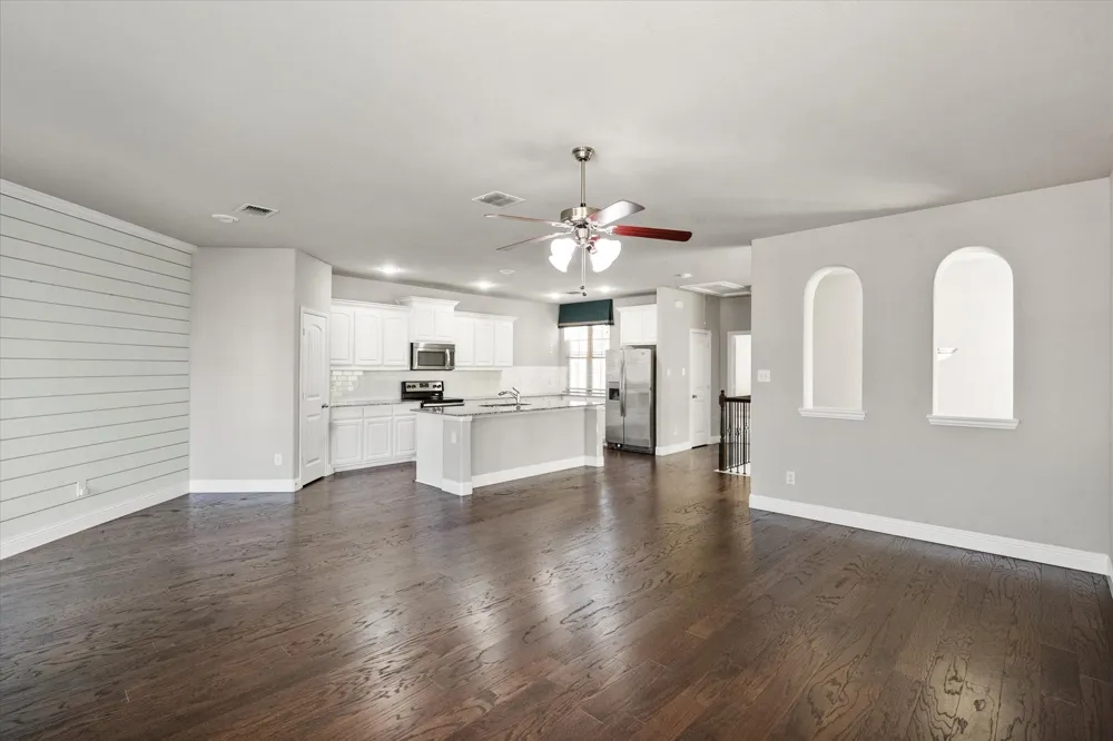 2630 Villa Di Lago #6 Grand Prairie, TX 75054
