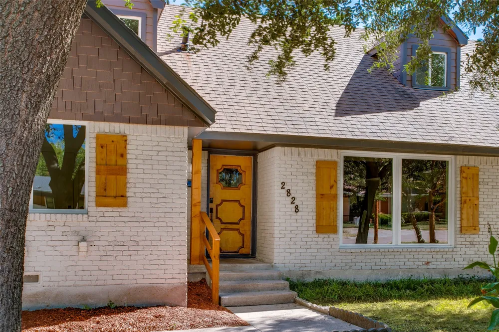 2828 Larkspur Lane Dallas, TX 75233