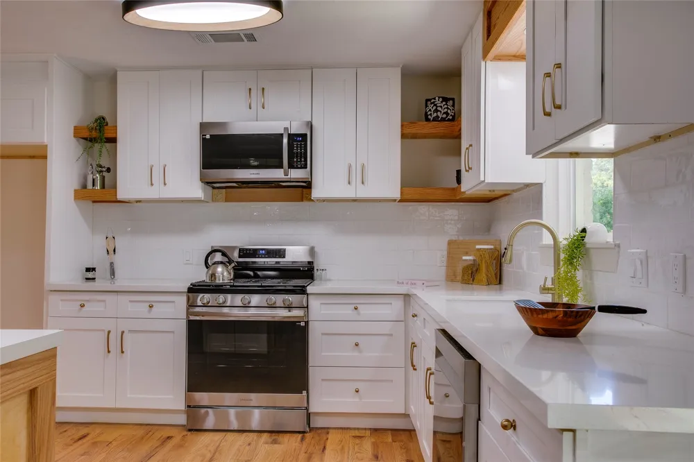 2828 Larkspur Lane Dallas, TX 75233