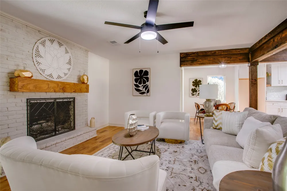 2828 Larkspur Lane Dallas, TX 75233