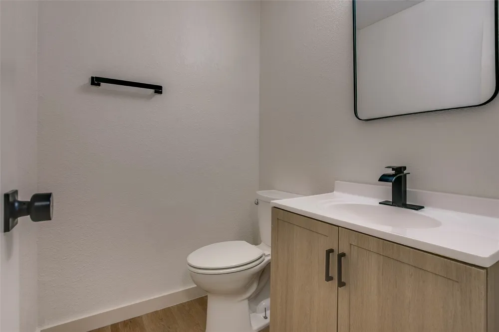 2828 Larkspur Lane Dallas, TX 75233