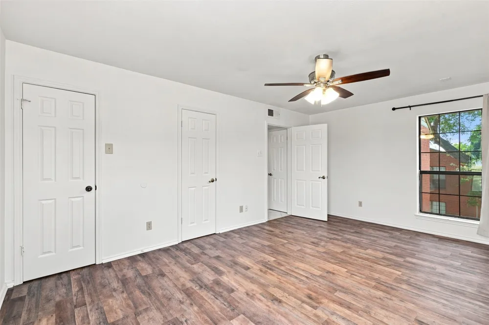 5909 Lake Hubbard Parkway #215 Garland, TX 75043
