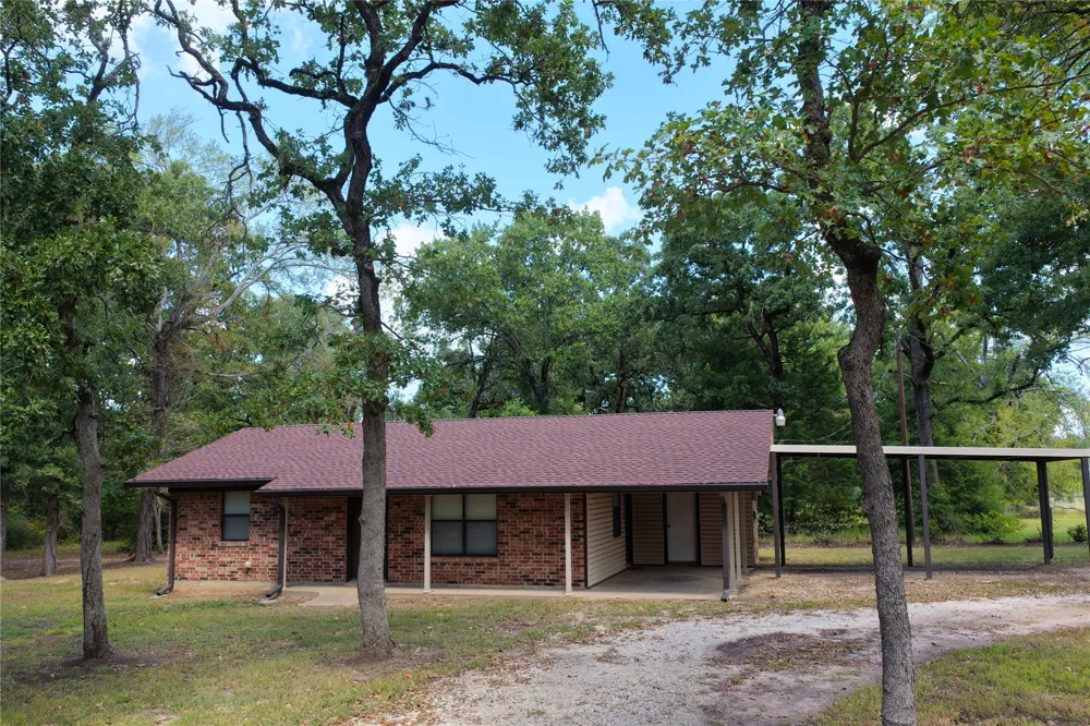113 Fcr #523 Fairfield, TX 75840