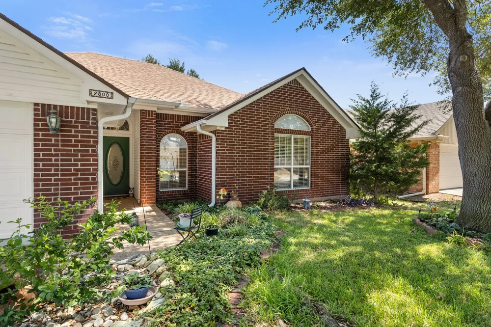 2800 Comanche Trail Waco, TX 76712