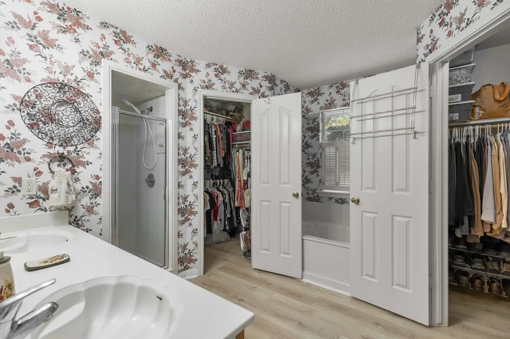 2800 Comanche Trail Waco, TX 76712