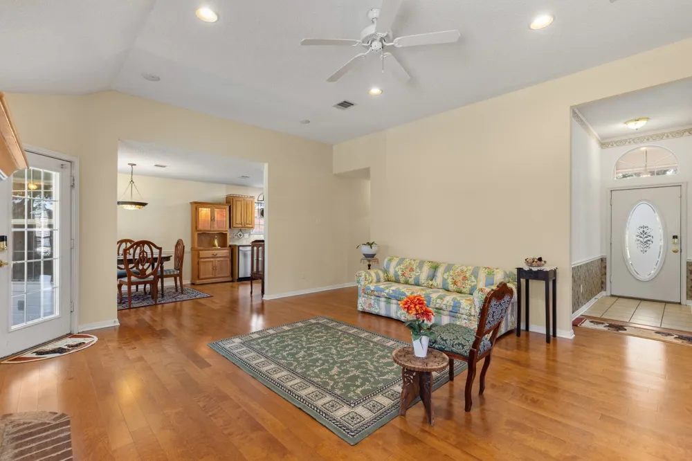 2800 Comanche Trail Waco, TX 76712
