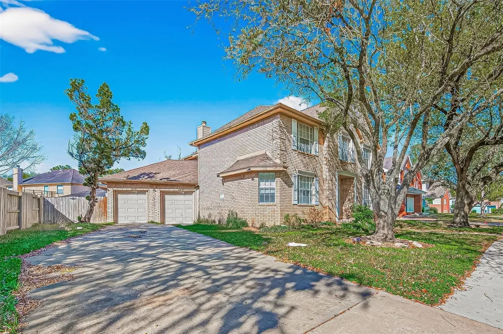 16410 Fondren Grove Drive Missouri City, TX 77489