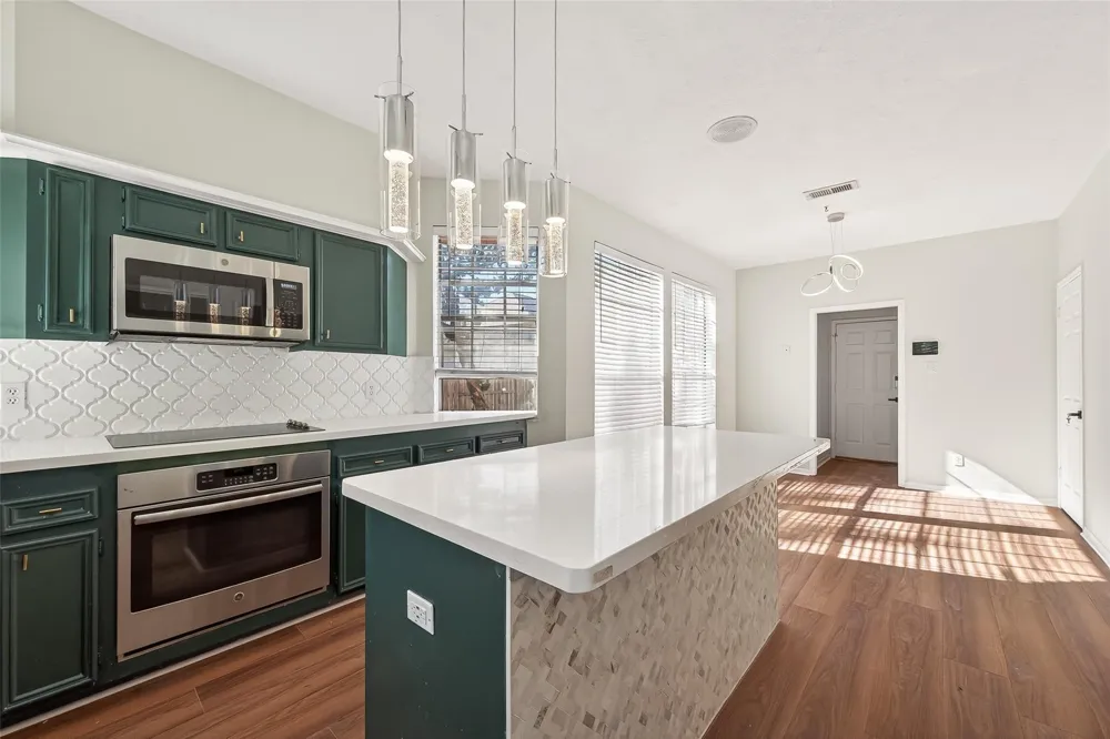 16410 Fondren Grove Drive Missouri City, TX 77489