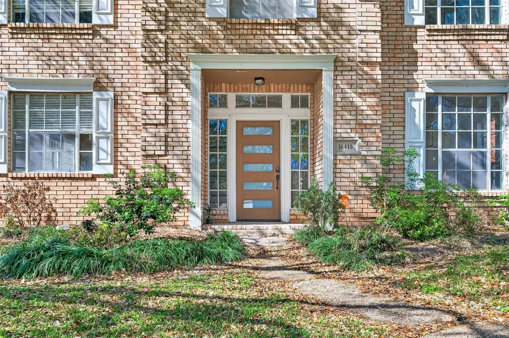 16410 Fondren Grove Drive Missouri City, TX 77489