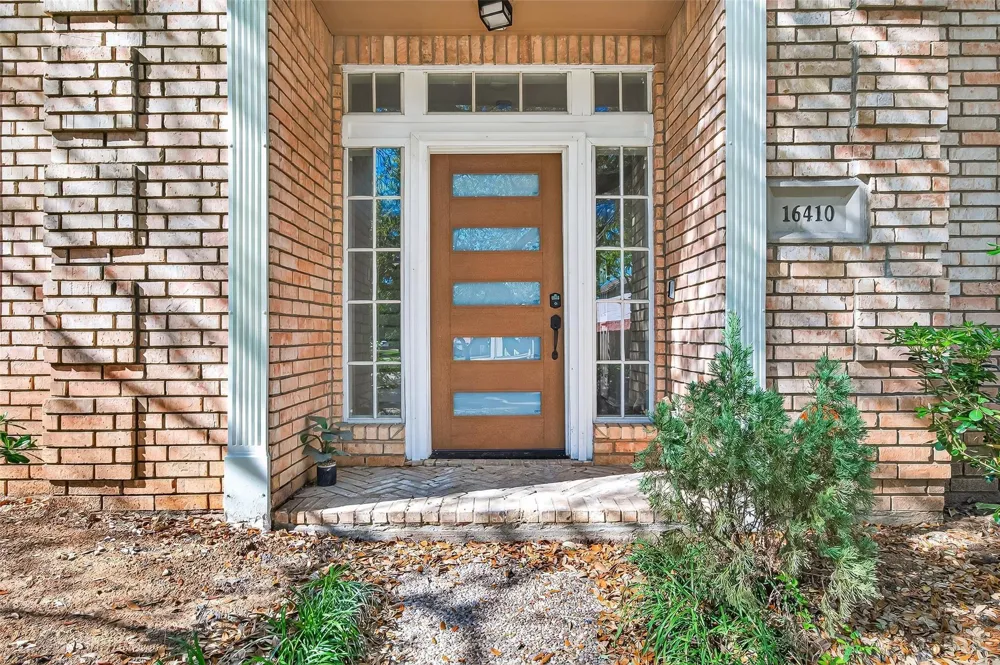 16410 Fondren Grove Drive Missouri City, TX 77489