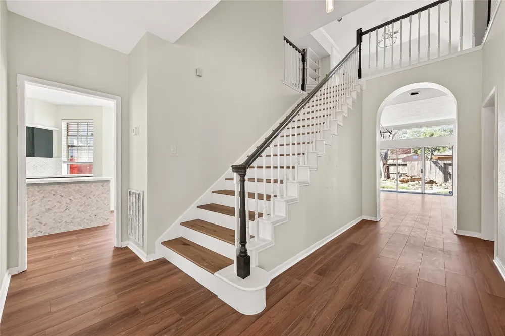 16410 Fondren Grove Drive Missouri City, TX 77489