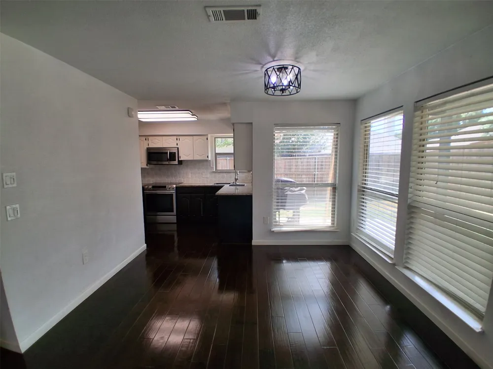1503 Laguna Vista Way Grapevine, TX 76051