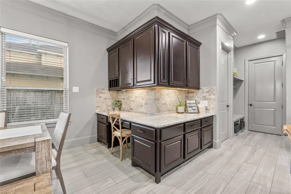 1805 Sterling Creek Drive Friendswood, TX 77546