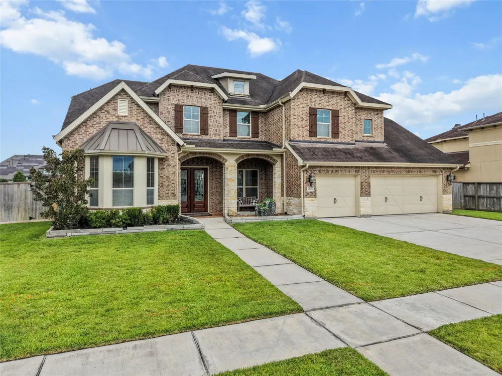 1805 Sterling Creek Drive Friendswood, TX 77546