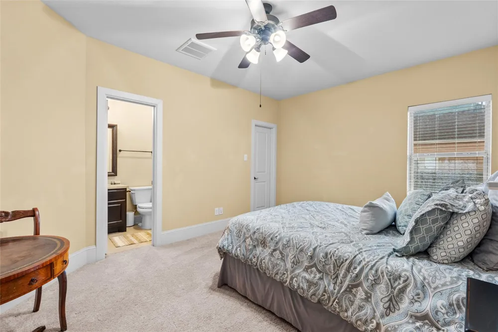 1805 Sterling Creek Drive Friendswood, TX 77546