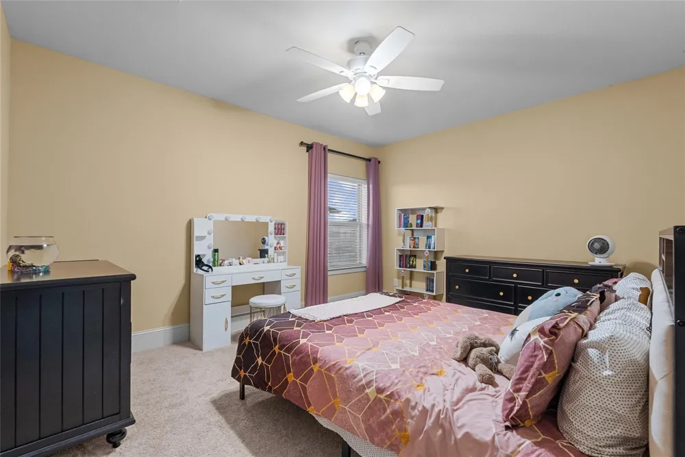 1805 Sterling Creek Drive Friendswood, TX 77546