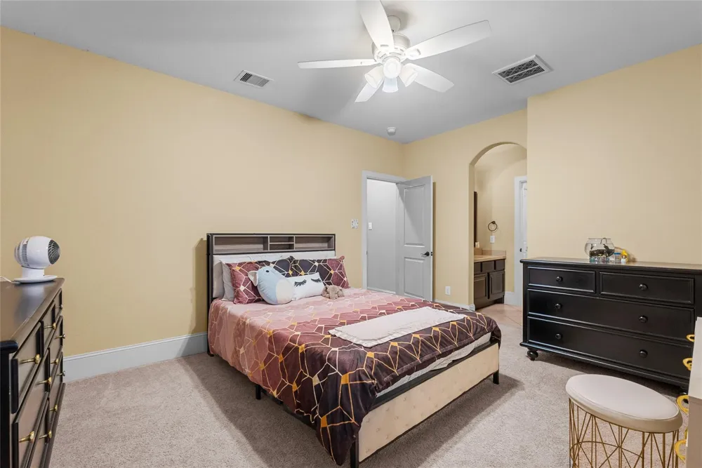 1805 Sterling Creek Drive Friendswood, TX 77546