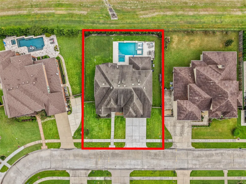 1805 Sterling Creek Drive Friendswood, TX 77546