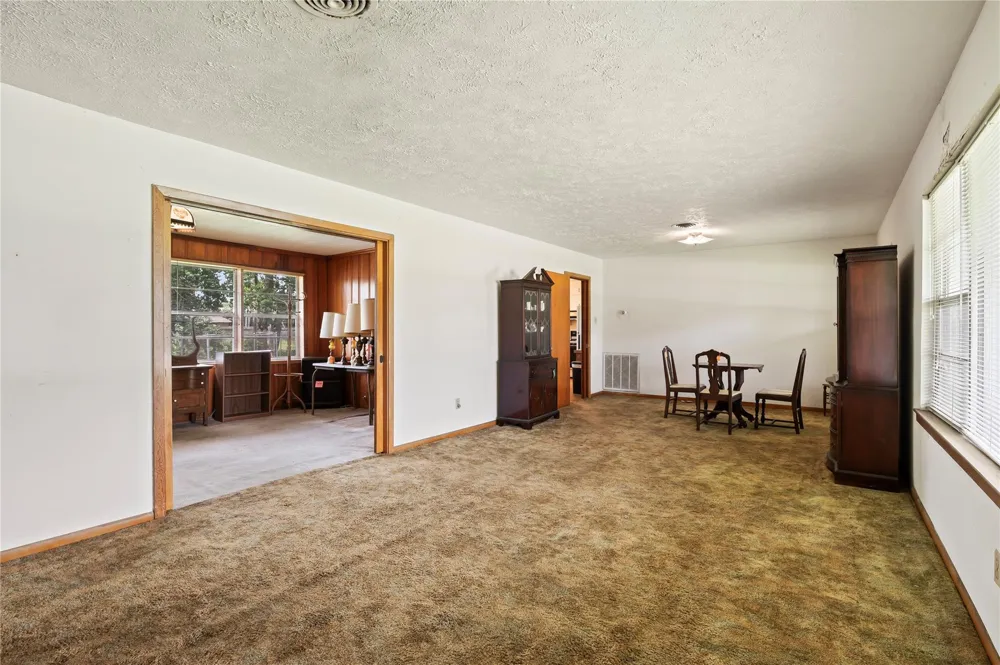 6302 Olson Lane Pasadena, TX 77505