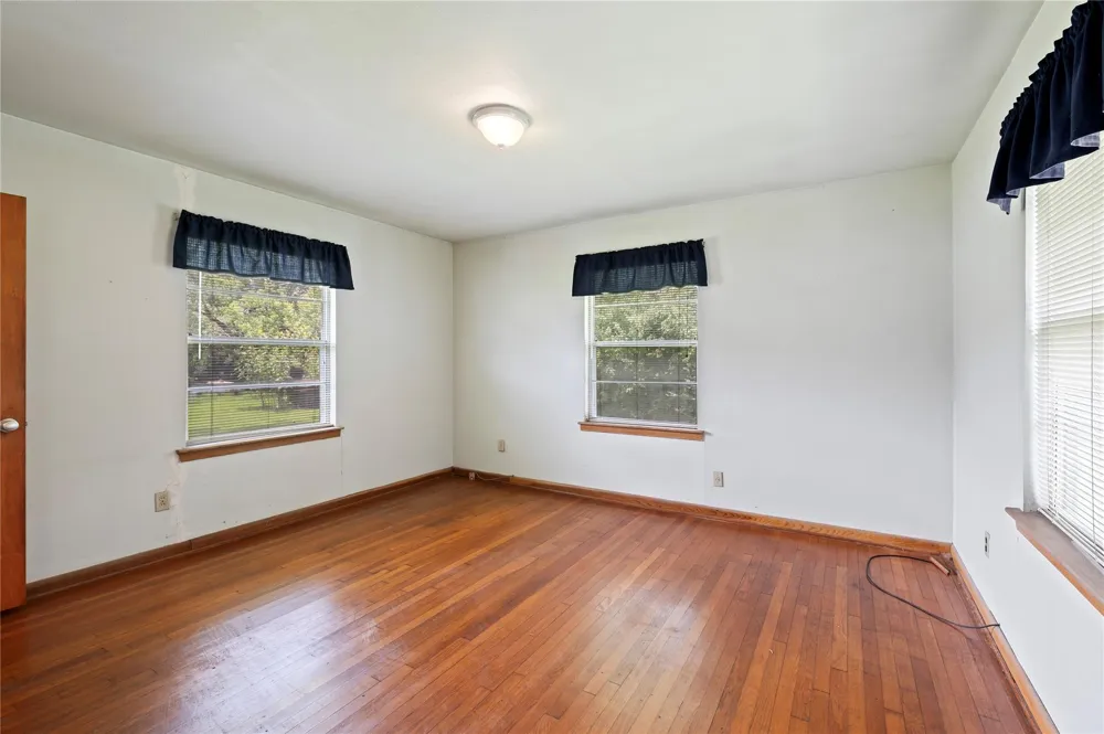 6302 Olson Lane Pasadena, TX 77505
