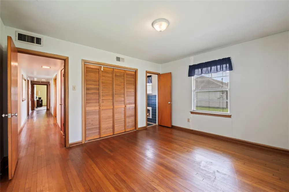 6302 Olson Lane Pasadena, TX 77505