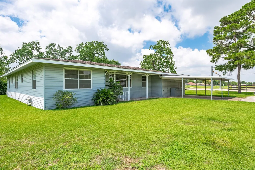 6302 Olson Lane Pasadena, TX 77505