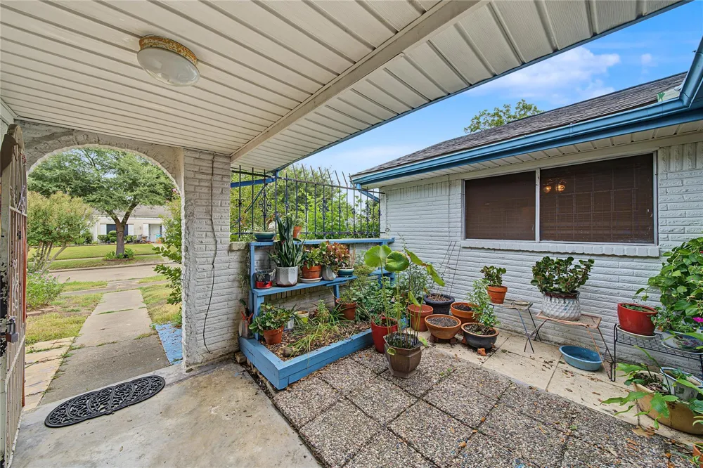 8939 Concho Street Houston, TX 77036