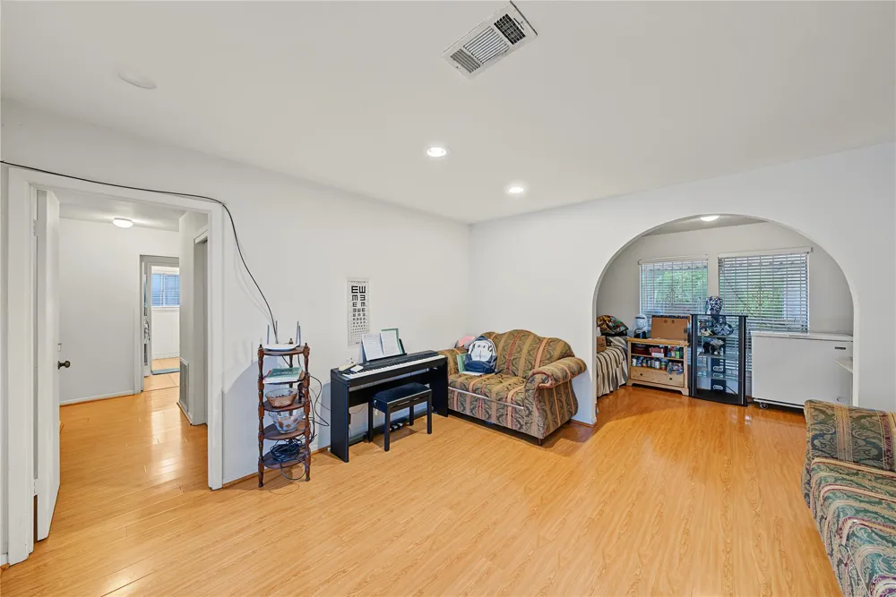 8939 Concho Street Houston, TX 77036