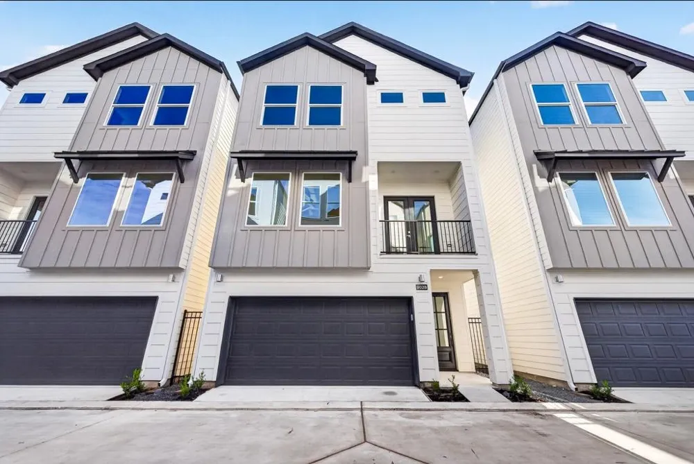 902 Kern St #B Houston, TX 77009