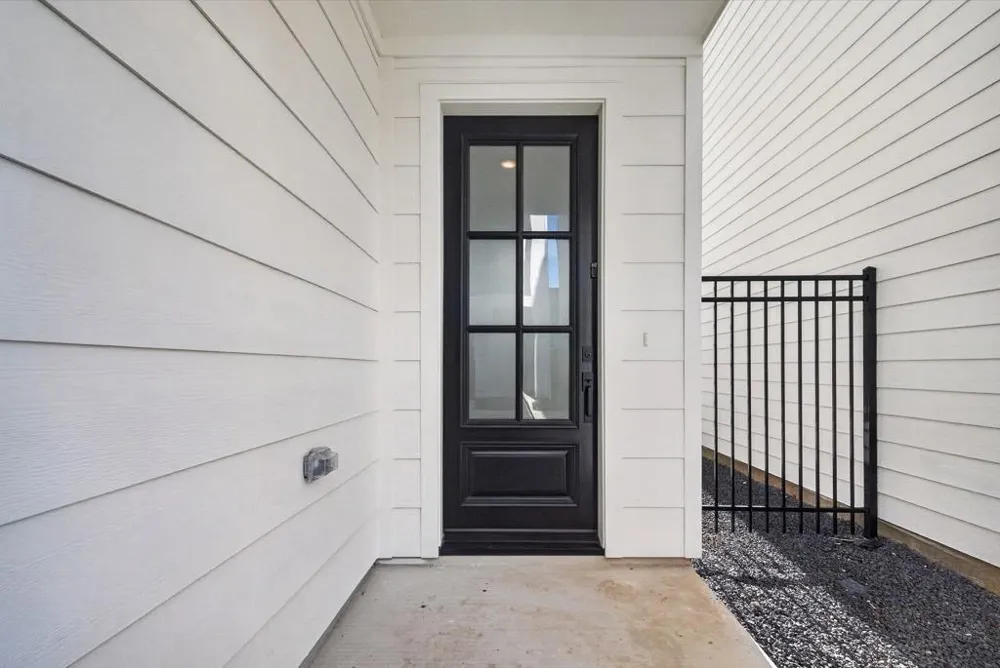 902 Kern St #B Houston, TX 77009