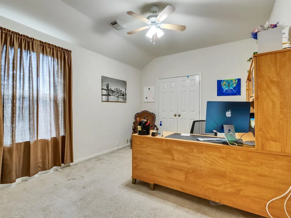 9102 Sunrise Trl Pearland, TX 77584