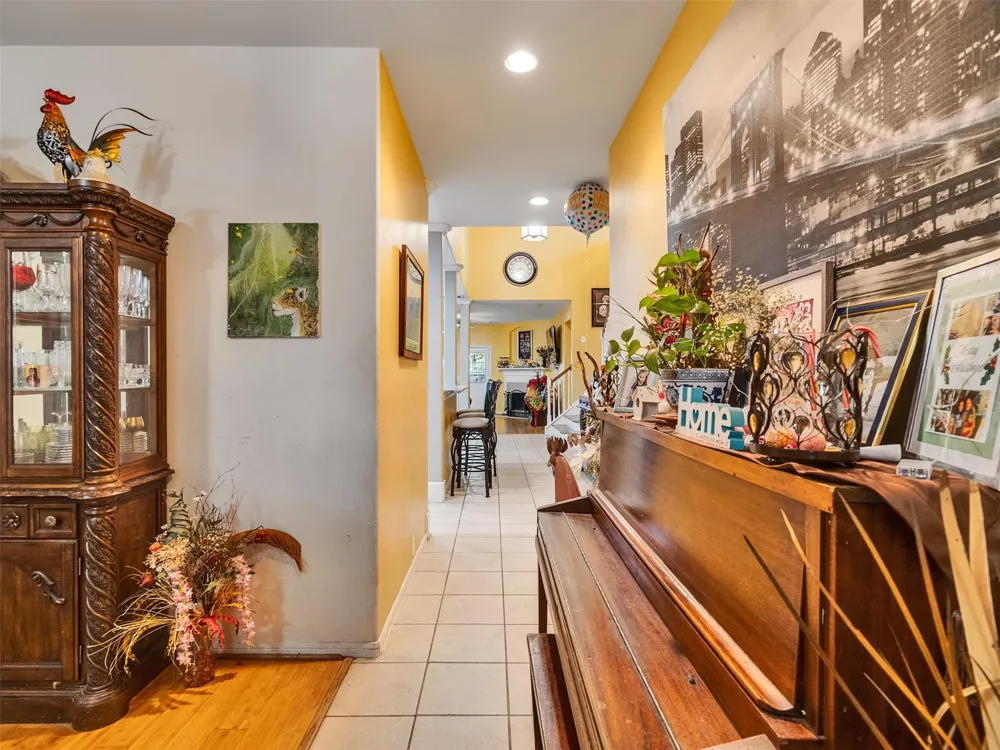 9102 Sunrise Trl Pearland, TX 77584