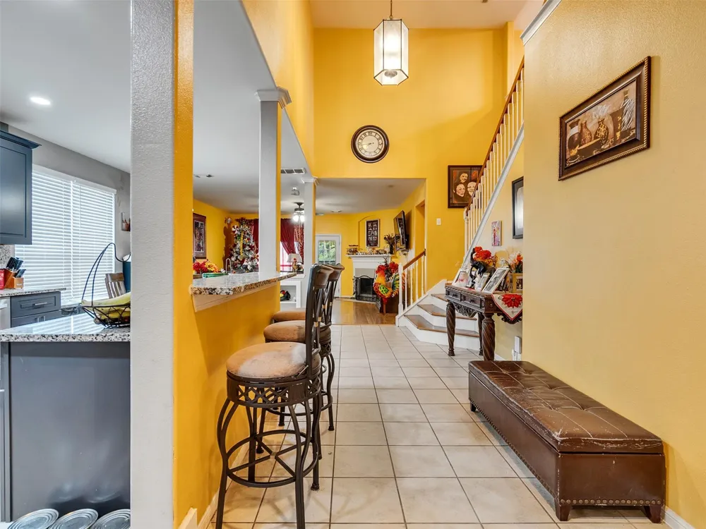 9102 Sunrise Trl Pearland, TX 77584