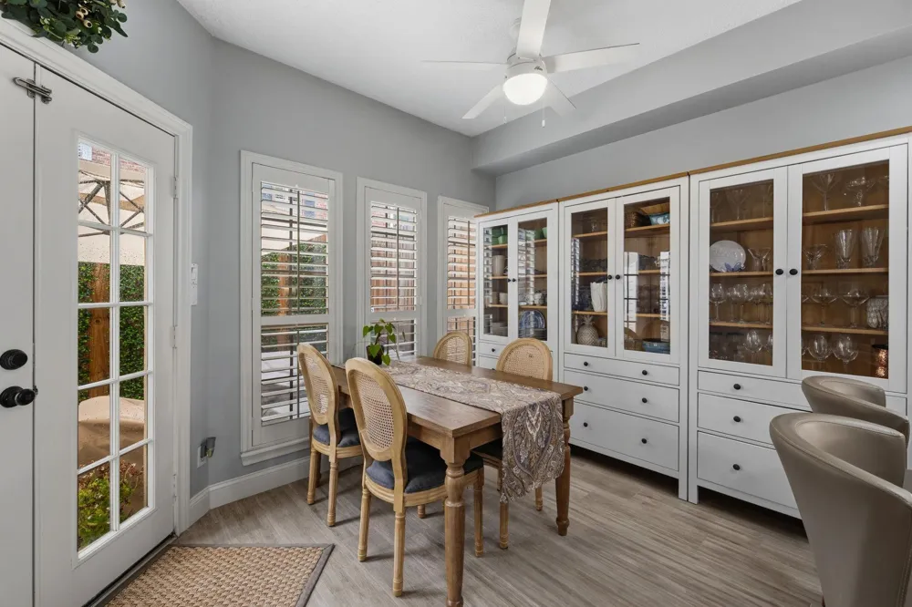 2514 Potomac Drive #B Houston, TX 77057