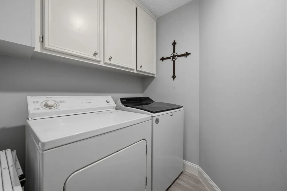 2514 Potomac Drive #B Houston, TX 77057