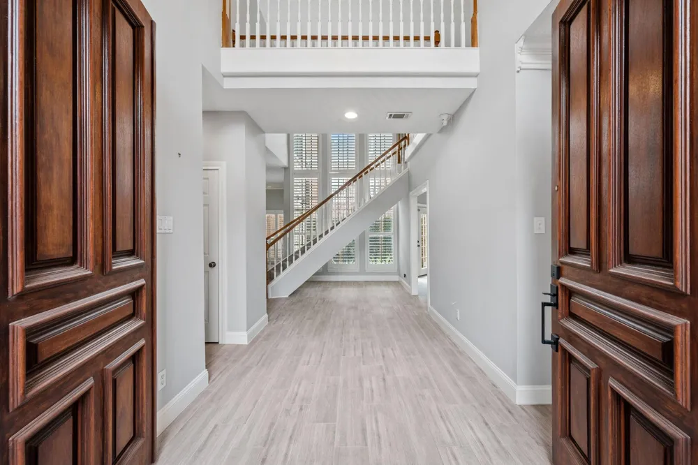 2514 Potomac Drive #B Houston, TX 77057