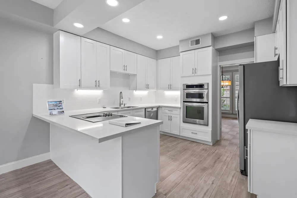 2514 Potomac Drive #B Houston, TX 77057