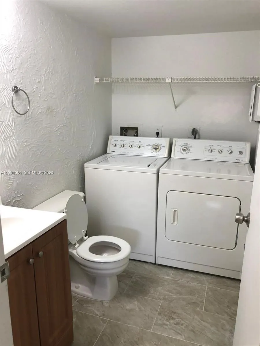 6575 W 24th Ct #3-14 Hialeah, FL 33016
