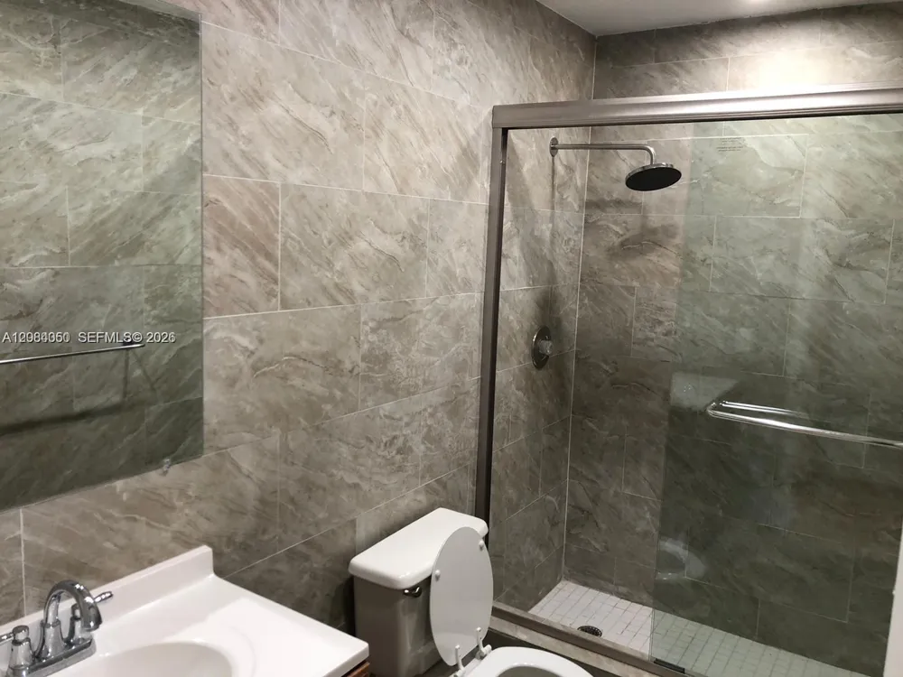 6575 W 24th Ct #3-14 Hialeah, FL 33016