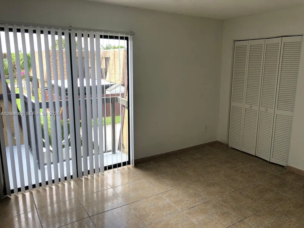 6575 W 24th Ct #3-14 Hialeah, FL 33016