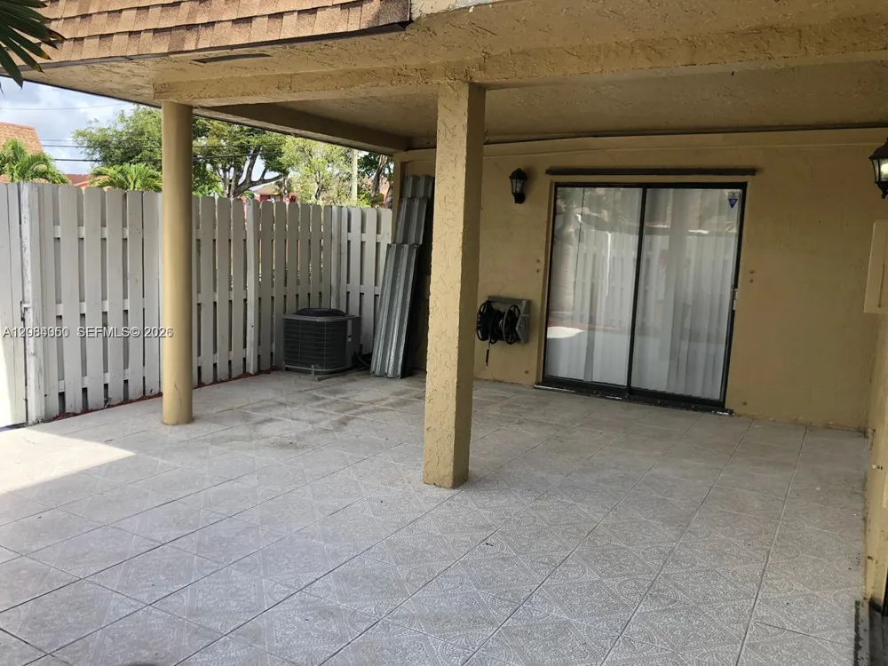 6575 W 24th Ct #3-14 Hialeah, FL 33016